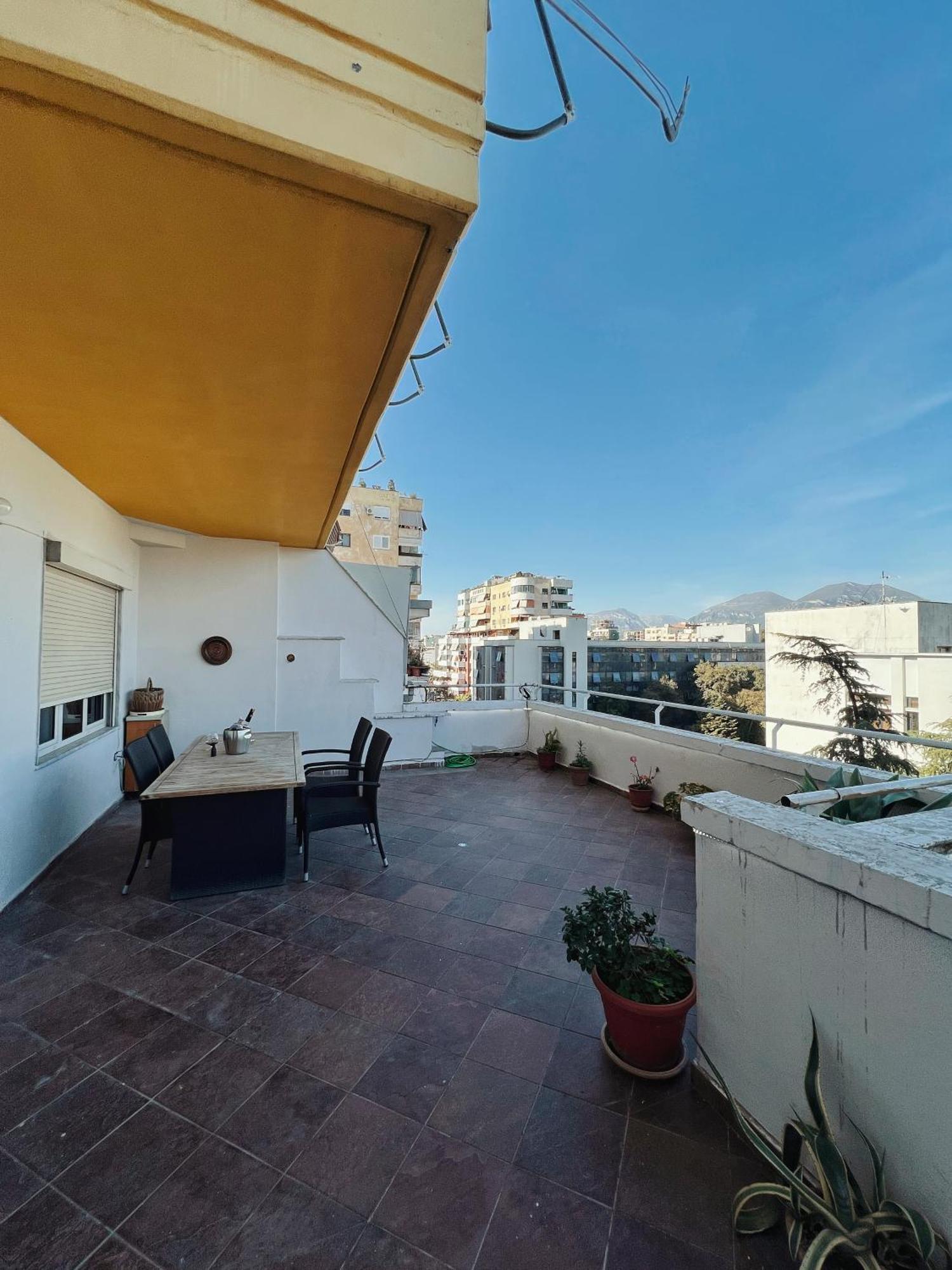 Lovely Apartment Tirana Exterior foto